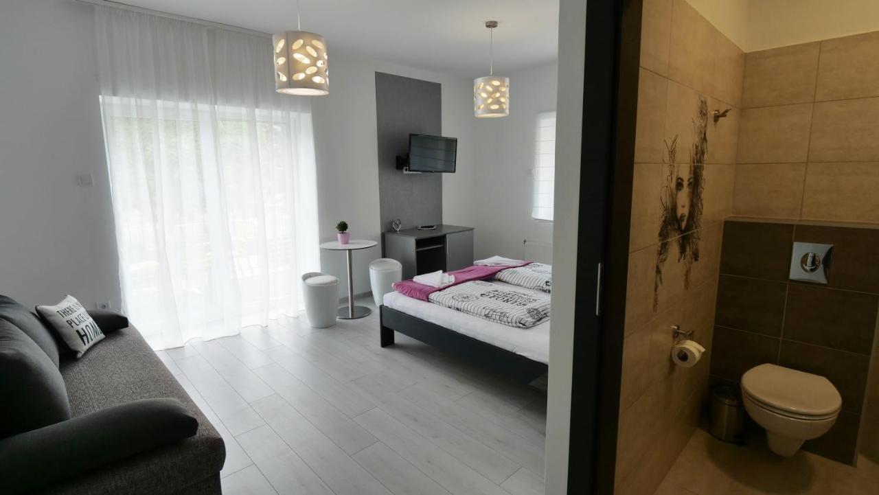 Anna Villa Fuered Boutique Rooms Balatonfüred Exteriör bild